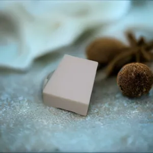 Cinnamon and Nutmeg infused in Goatmilk Soap