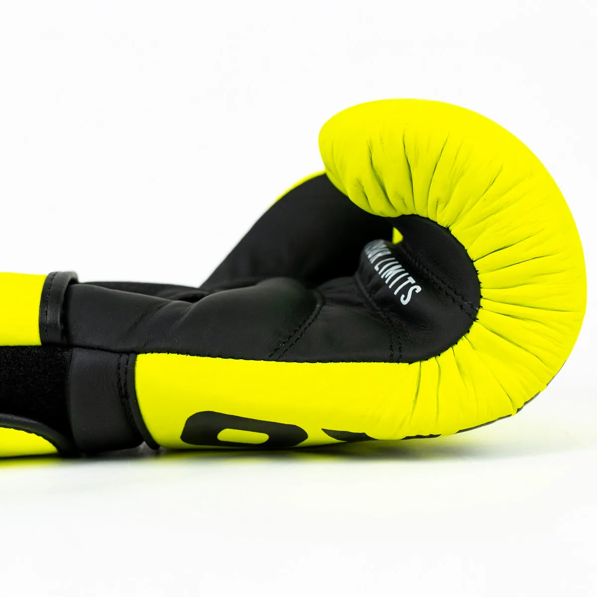 Knockout Knocker Boxing Gloves
